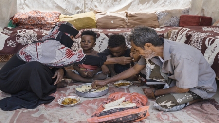بروكسل: الاتحاد الأوروبي يخصص 2.8 مليون يورو لمواجهة احتياجات النازحين جراء الصراع في اليمن