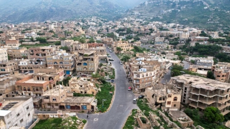 اليمن: وزارة الصحة تحذر من كارثة إنسانية في تعز وتطالب بفك الحصار الحوثي