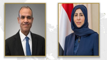 اليمن ومصر تبحثان أمن الملاحة في البحر الأحمر وباب المندب وتصعيد الحوثيين في تعز