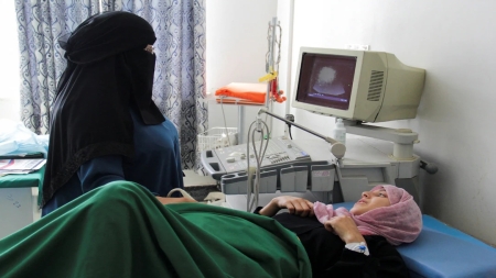 تقرير: مستشفيات اليمن تشهد ضغوطا شديدة مع تصاعد حدة القتال