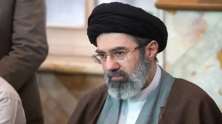 طهران: المرشد الإيراني يهدد برد فوري على أي هجوم ويدعو لتحديث بنك الأهداف العسكرية