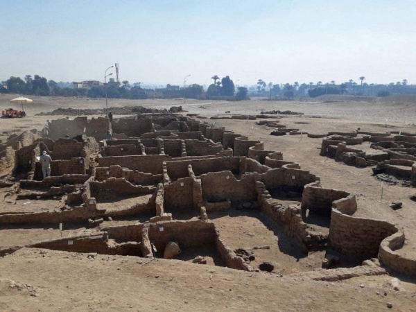 مصر: اكتشاف اكبر 