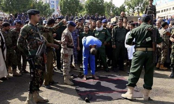 اليمن: الحوثيون يعدمون ثلاثة مدانين في ميدان التحرير وسط صنعاء