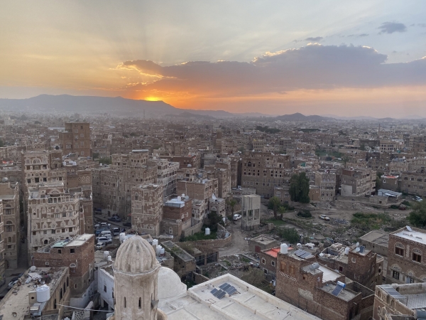 تحليل: ما يستطيع اليمنيون تعلّمه من أفغانستان