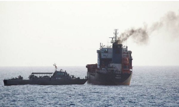 اليمن ينفي مزاعم تعرض ناقلة نفط ايرانية لعملية قرصنة مسلحة في خليج عدن