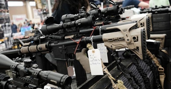 باريس: مبيعات الأسلحة في العالم إلى مستويات غير مسبوقة