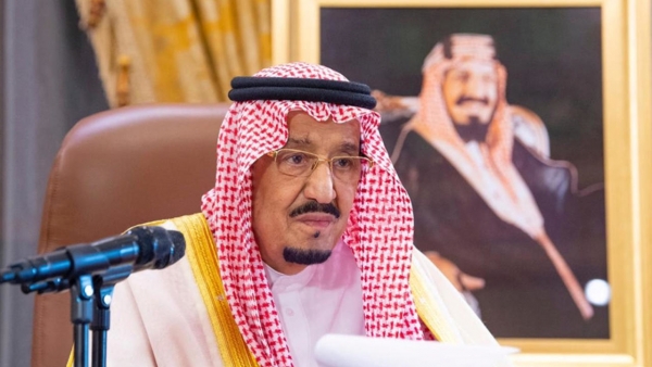 الرياض: الملك سلمان يدخل المستشفى لإجراء 