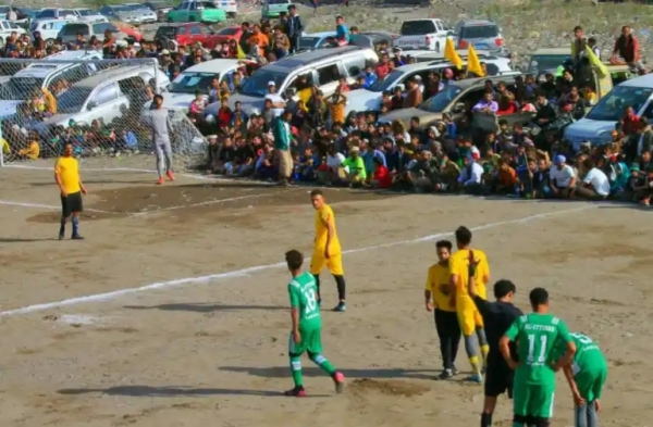 تقرير: كيف تساعد كرة القدم اليمنيين على التأقلم مع الحرب  المطولة