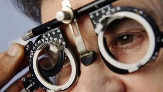 صحة: مشاكل البصر قد تزيد من خطر الإصابة بالخرف لدى كبار السن