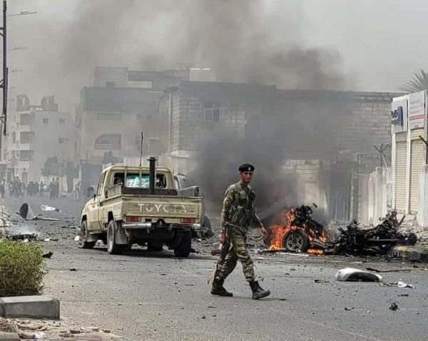 اليمن: مقتل 7 اشخاص واصابة اخرين بهجوم استهدف موكب قائد عسكري رفيع