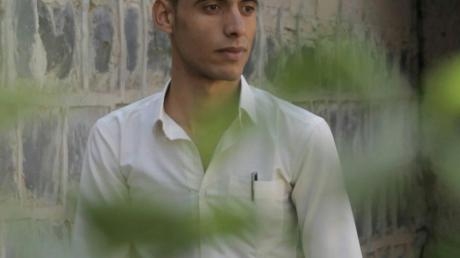 اليمن: عامٌ على اختطاف الحوثيين للصحفي يونس عبد السلام