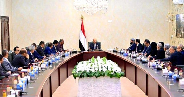 اليمن: الرئيس العليمي يتعهد بتعزيز استقلالية القضاء والاستجابة للاحكام الصادرة بعدم دستورية اي قرارات حكومية