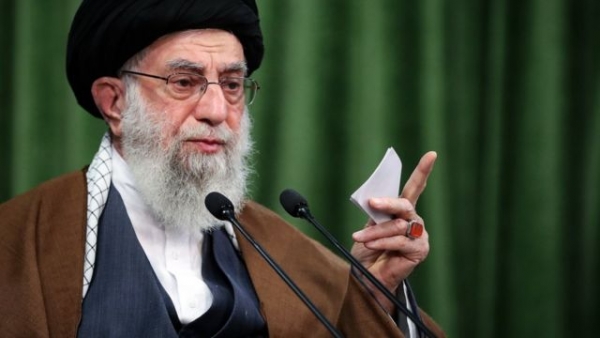 طهران: خامنئي يهاجم السعودية.. ويتهم الولايات المتحدة وإسرائيل بـ