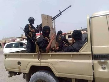 اليمن: مقتل 4 جنود من القوات الجنوبية واصابة 3 اخرين بانفجار عبوة ناسفة شرقي محافظة ابين