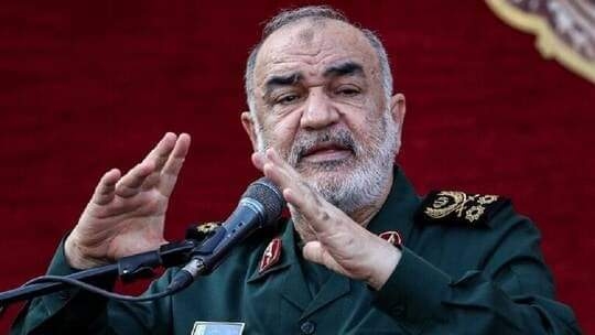 طهران: قائد الحرس الثوري يحذر السعودية من 