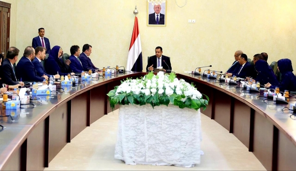 اليمن: رئيس الحكومة يقول ان العقوبات ضد الحوثيين ستكون موجهة ضد افراد وكيانات محددة