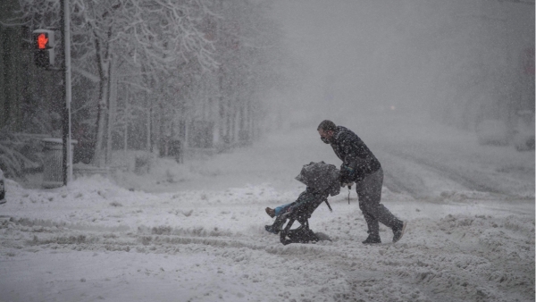 واشنطن: وفاة 13 شخصا على الأقل إثر العاصفة الشتوية التي تضرب معظم أرجاء الولايات المتحدة