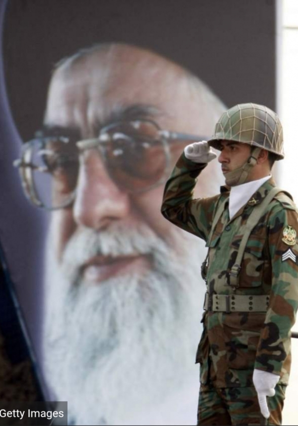 احتجاجات إيران: طهران تلوح بـ
