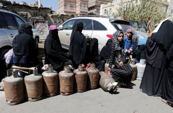 اليمن: أزمة غاز الطهي تخنق المواطنين مع قرب حلول شهر رمضان