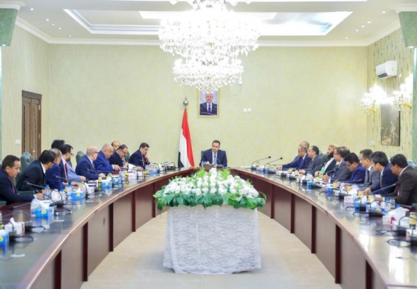 اليمن: الحكومة توافق على ترخيص انشاء مصفاة لتكرير النفط ومصنع للغاز المسال