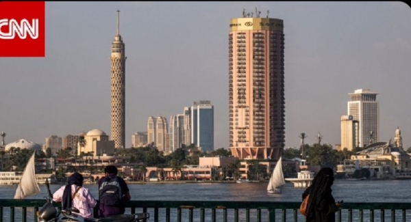 القاهرة: السلطات المصرية تلزم المقيمين 