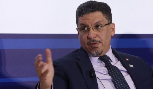 القاهرة: وزير الخارجية اليمني يقول انه أُبلغ بتسليم سفارة بلاده في دمشق