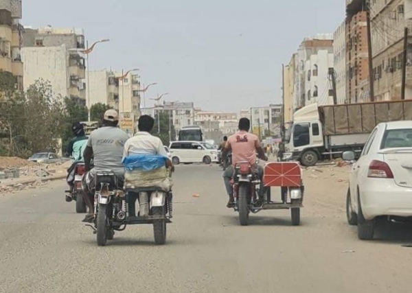اليمن: احتجاجات على حظر الدراجات النارية في عدن