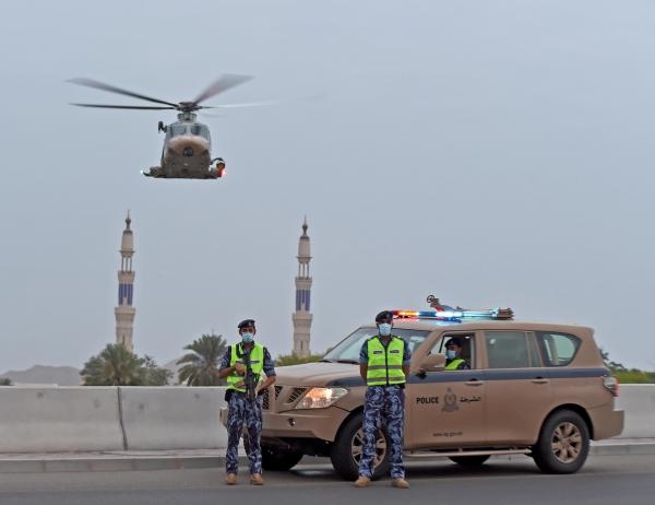 مسقط: الشرطة العمانية تعلن هوية المسؤولين عن هجوم مسقط.. ثلاثة أخوة متأثرين 