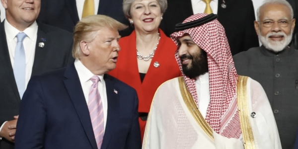 الرياض: السعودية ضغطت على ترامب لوقف الهجمات على اليمن قبيل زيارته المرتقبة