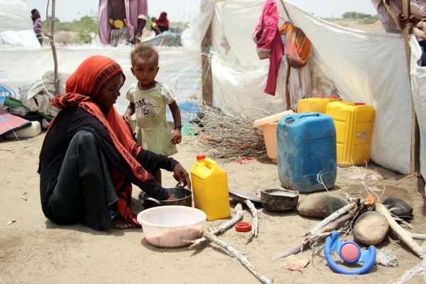 اليمن: 61% من النازحين لم يتمكنوا من تلبية احتياجاتهم الغذائية في مارس الماضي
