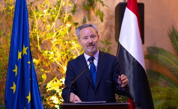 عمان: الاتحاد الأوروبي يجدد دعوته للإفراج عن المختطفين في سجون الحوثيين في اليمن
