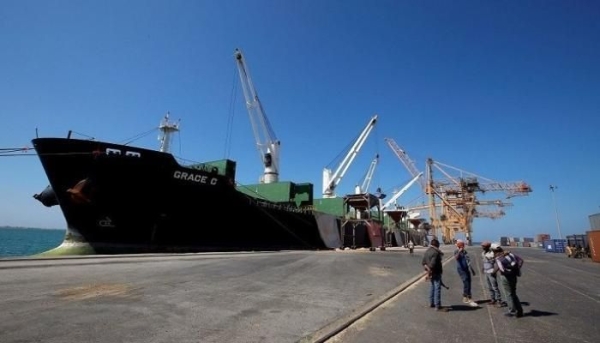 اليمن: انخفاض واردات الوقود والغذاء إلى موانئ الحديدة بنسبة 10% في الثلث الأول من العام الجاري
