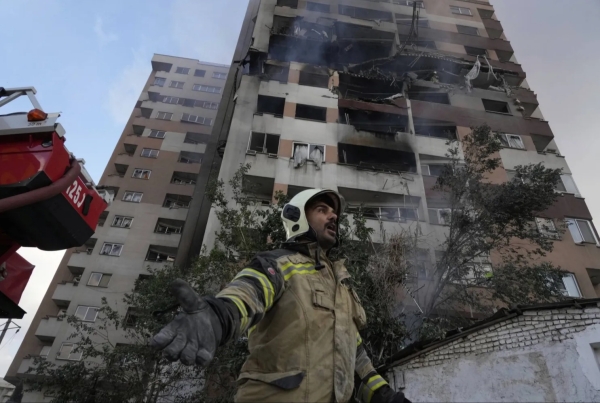 الحرب الإسرائيلية الإيرانية: هل تريد إسرائيل إسقاط النظام الإيراني؟