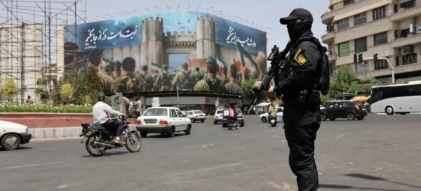 طهران: إيران تعتقل 700 