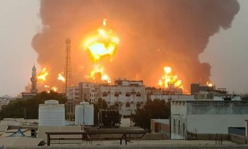 اليمن: الحوثيون يعلنون استهداف 5 مواقع في إسرائيل عقب غارات إسرائيلية استهدفت ميناء الحديدة