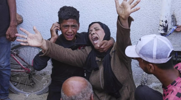 القدس: 93 قتيلا على الأقل خلال انتظار المساعدات والأمم المتحدة تنتقد أوامر إسرائيل بإخلاء دير البلح