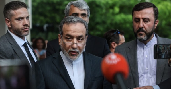 طهران: استئناف المفاوضات النووية مع الترويكا الأوروبية الأسبوع المقبل