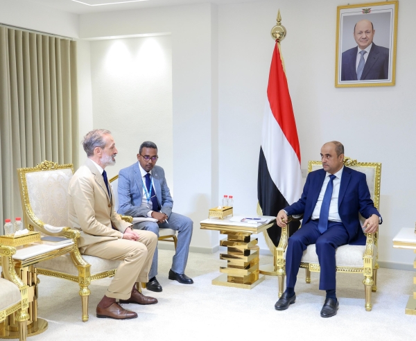 اليمن: الحكومة تحذر من تراجع التمويلات وتدعو لنقل مقرات الأمم المتحدة من مناطق الحوثيين