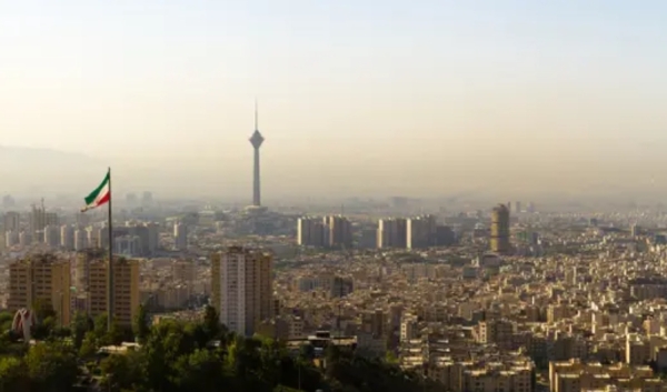 طهران: إيران تدرس إغلاق الهيئات والجامعات والمدارس قسريًا لمدة أسبوع