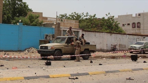 اليمن: قتيلان و11 جريحاً من القوات الحكومية بانفجار عبوة ناسفة في أبين
