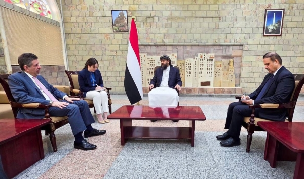 اليمن: المحرمي يشدد على أهمية الدعم الأمريكي للإصلاحات الاقتصادية ومكافحة الإرهاب