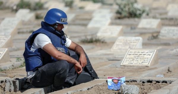 نيويورك: تقرير حقوقي يكشف انتهاكات منهجية ضد الصحفيين في اليمن منذ عقد