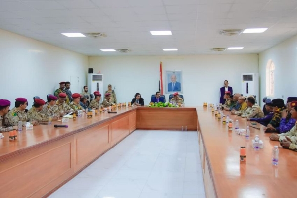 اليمن: وزير الدفاع يتهم الحوثيين بالتخادم مع تنظيمات إرهابية لإقلاق الأمن في مناطق نفوذ الحكومة