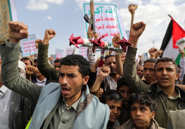 اليمن: الحوثيون يتوعدون باستهداف شركات نفط أمريكية كبرى