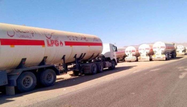 اليمن: عسكريون حكوميون في أبين يحتجزون شاحنات غاز للمطالبة بصرف رواتبهم المتأخرة