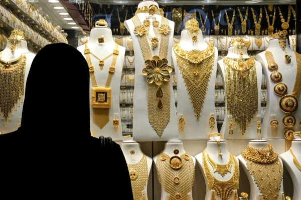 اقتصاد: الذهب يسجل مستوى قياسياً جديداً مدعوماً بتجدد التوتر التجاري بين أميركا والصين