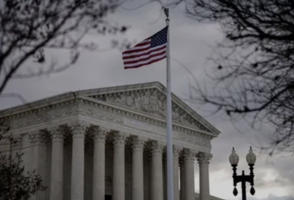 واشنطن: محكمة أمريكية تصدر حكمًا بالسجن على يمني بتهمة تهريب مهاجرين إلى الولايات المتحدة