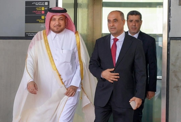 الدوحة: رئيس الوزراء يصل قطر للمشاركة في القمة العالمية الثانية للتنمية الاجتماعية