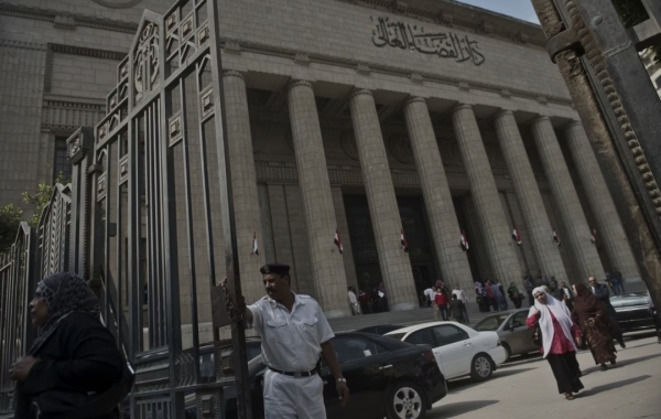 القاهرة: صدور حكم بإعدام قاتلة زوجها وأبنائه الـ6 بالسم في المنيا