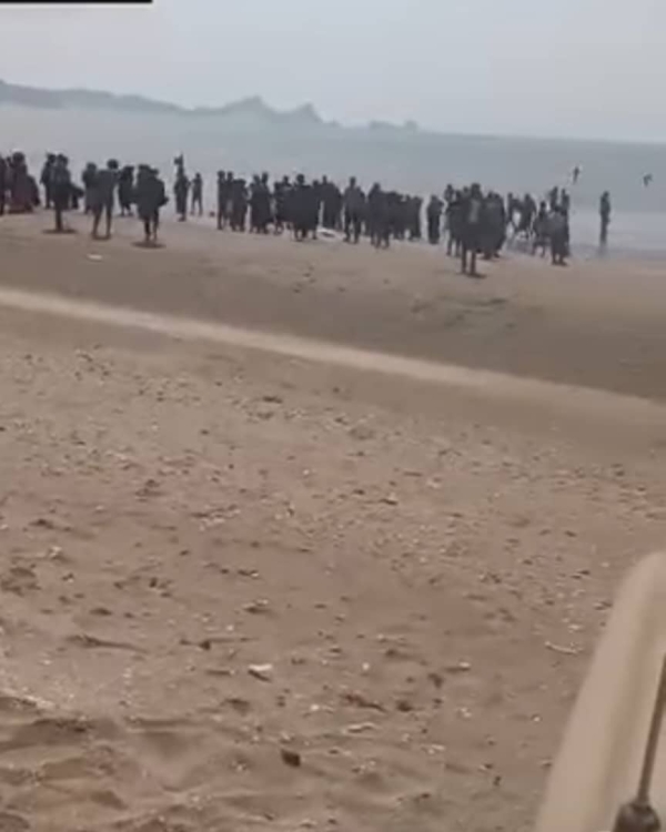 اليمن: قوات أمنية تعترض قارباً يقل 205 مهاجرين أفارقة قبالة سواحل لحج